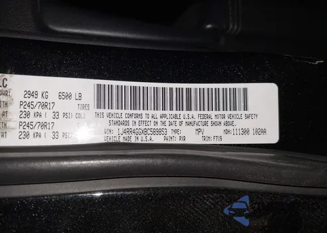 2011 Jeep Grand Cherokee Laredo из США, поврежденный, VIN 1J4RR4GGXBC589853